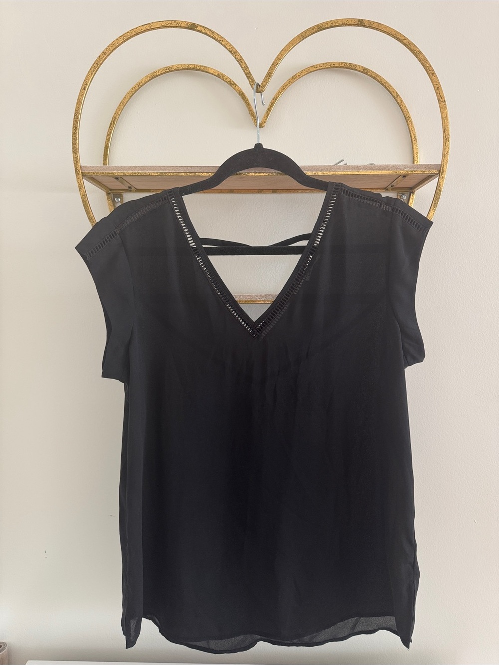 DR2 V-Neck Lattice Detail Back Blouse